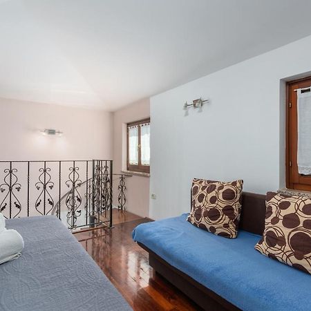Villa Lucas Novigrad  Екстер'єр фото