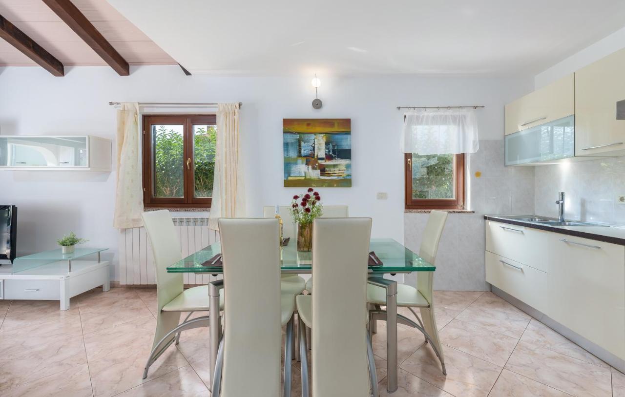 Villa Lucas Novigrad  Екстер'єр фото
