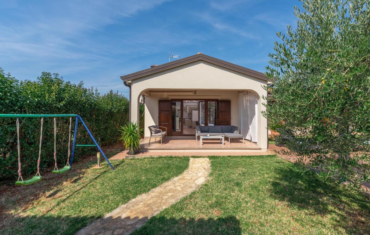 Villa Lucas Novigrad  Екстер'єр фото